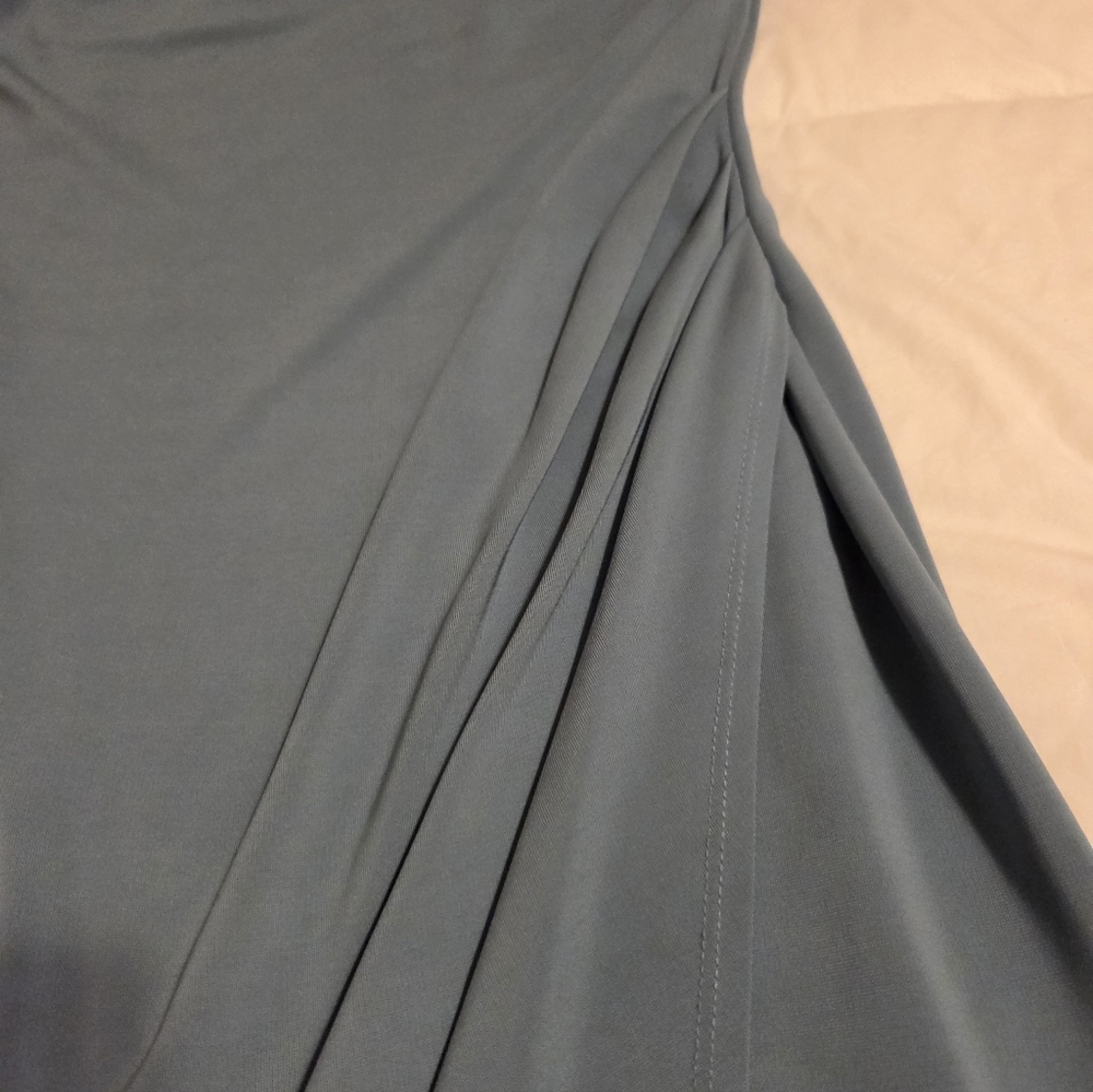 Pullover Shirred Top Dress - Picture 5 of 6